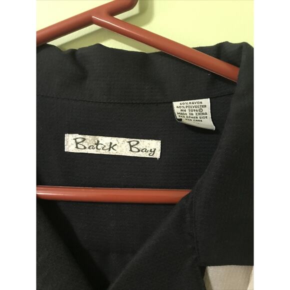 Batik Bay Men's Hawaiian Shirt Black Size L Large Short Sleeve Palm Trees - Picture 2 of 5